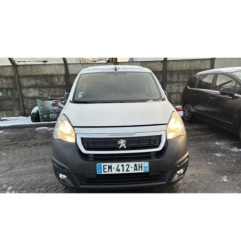 Feu arriere stop central PEUGEOT PARTNER 2