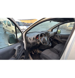 Feu arriere stop central PEUGEOT PARTNER 2
