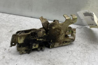 Serrure avant droit MERCEDES VITO 638