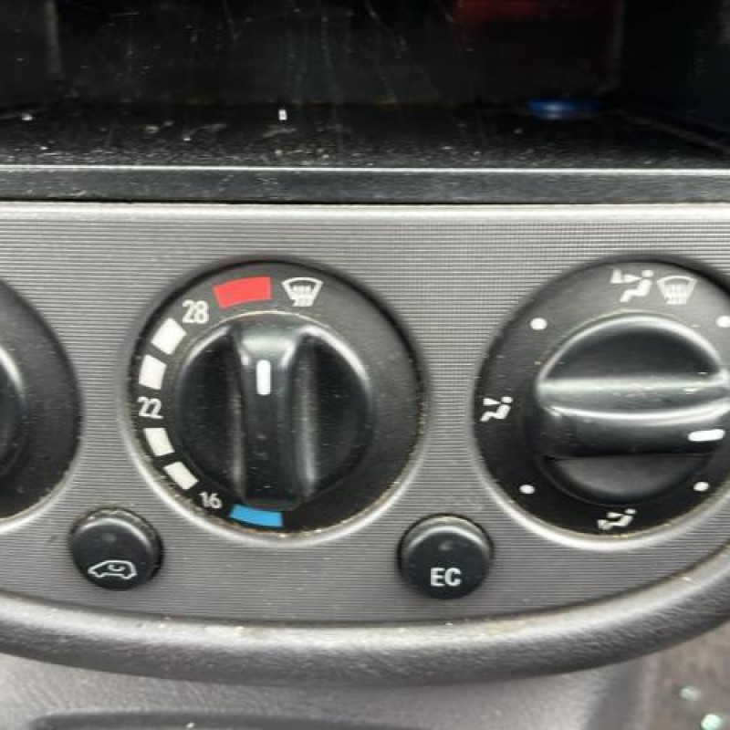 Bras essuie glace arriere MERCEDES CLASSE A 168 Photo n°7