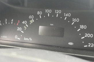 Bras essuie glace arriere MERCEDES CLASSE A 168