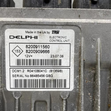 Calculateur moteur RENAULT MEGANE 2
