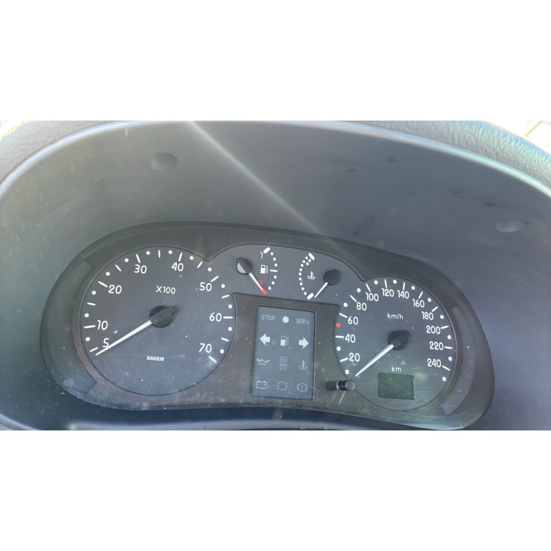 Pompe de direction RENAULT CLIO 2 Photo n°20