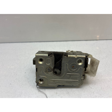 Serrure arriere droit RENAULT CLIO 2 CAMPUS Photo n°1
