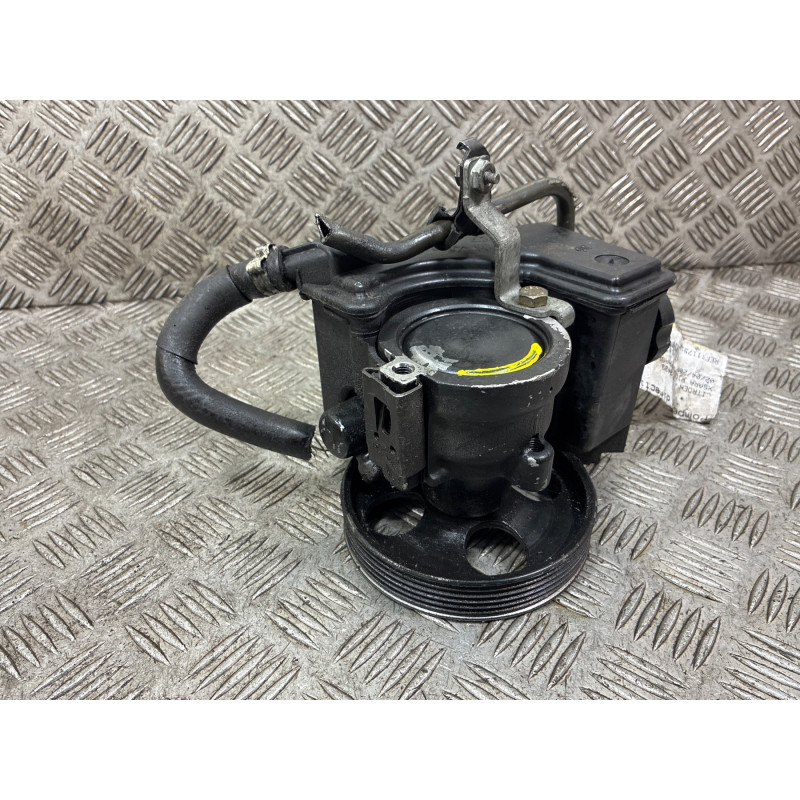 Pompe de direction CITROEN XSARA PICASSO Photo n°3