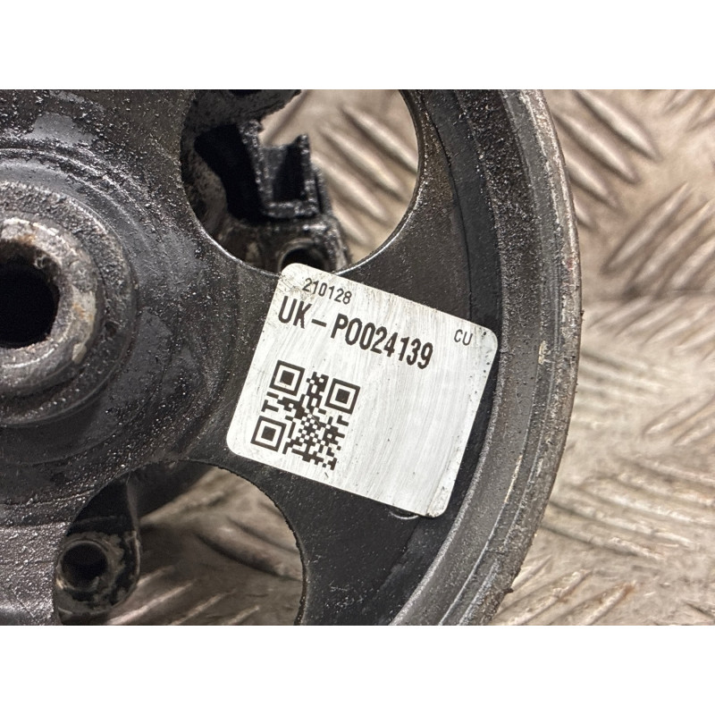 Pompe de direction CITROEN XSARA PICASSO Photo n°4
