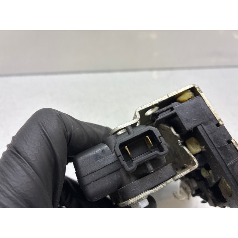Serrure arriere droit DACIA DUSTER 1 Photo n°4