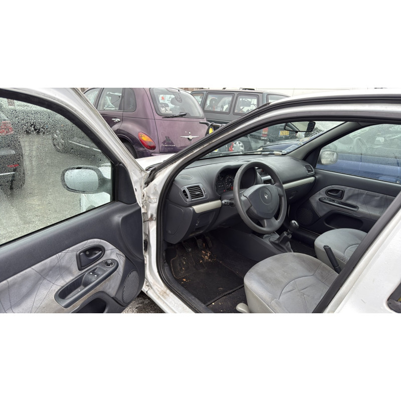 Moteur RENAULT CLIO 2 Photo n°14