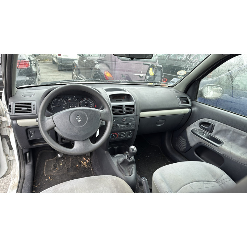 Moteur RENAULT CLIO 2 Photo n°17