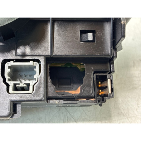 Com (Bloc Contacteur Tournant+Commodo Essuie Glace+Commodo Phare) CITROEN C3 1