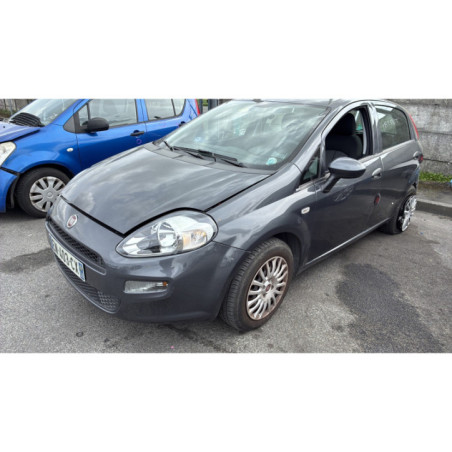 FIAT PUNTO 3 1.2i - 8V Photo n°1