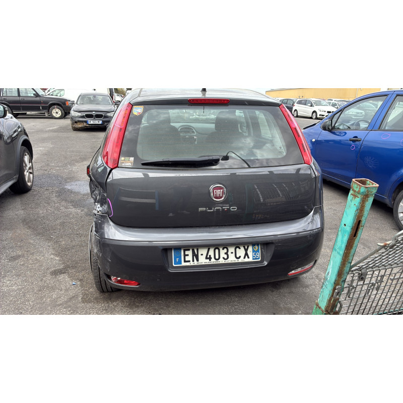 FIAT PUNTO 3 1.2i - 8V Photo n°5