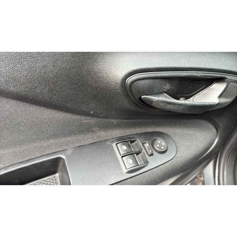 FIAT PUNTO 3 1.2i - 8V Photo n°10