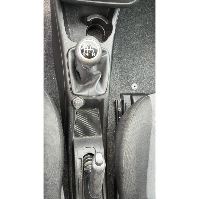 FIAT PUNTO 3 1.2i - 8V Photo n°18
