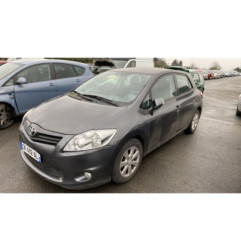 TOYOTA AURIS 1 PHASE 2 1.4 D4D - 8V TURBO Photo n°1