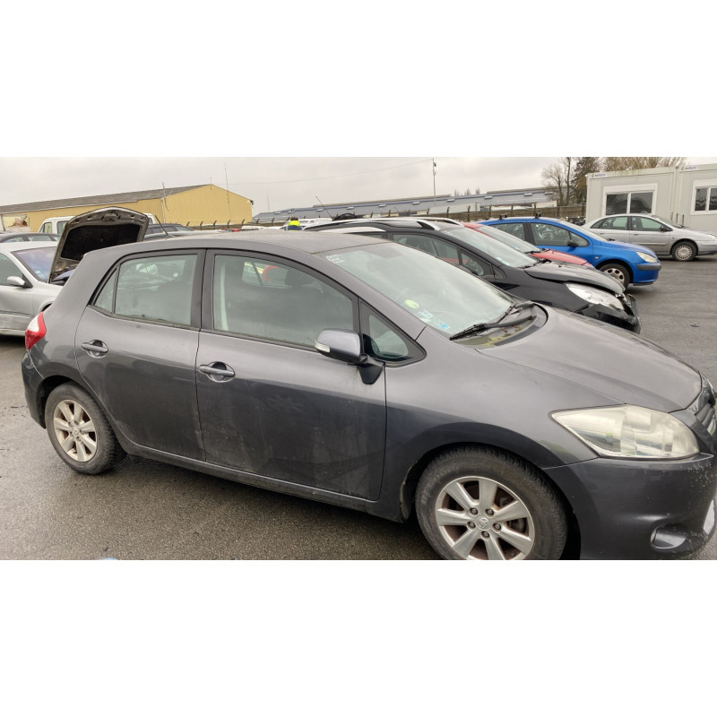TOYOTA AURIS 1 PHASE 2 1.4 D4D - 8V TURBO Photo n°7