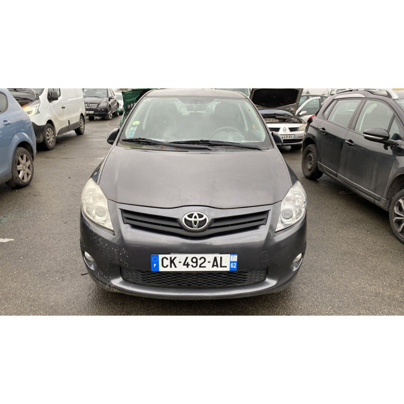 TOYOTA AURIS 1 PHASE 2 1.4 D4D - 8V TURBO Photo n°8