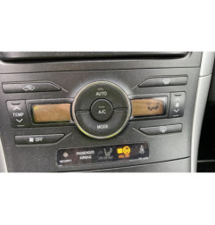 TOYOTA AURIS 1 PHASE 2 1.4 D4D - 8V TURBO