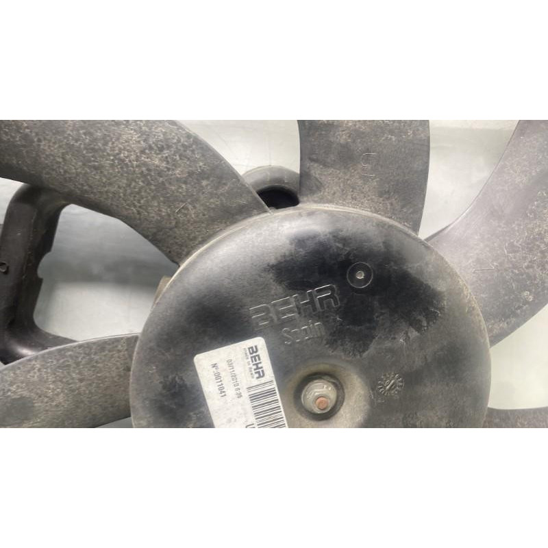Moto ventilateur radiateur OPEL MERIVA B Photo n°3