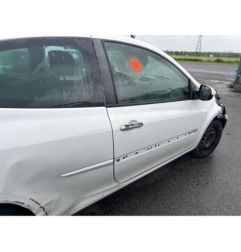 Aile avant gauche RENAULT CLIO 3
