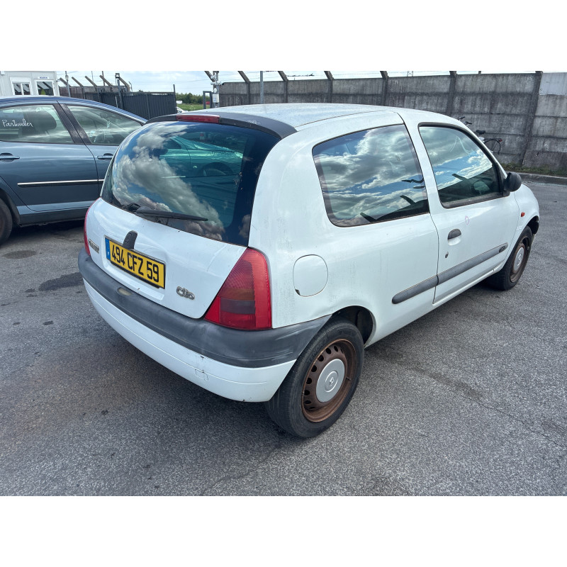 Capot RENAULT CLIO 2 Photo n°18