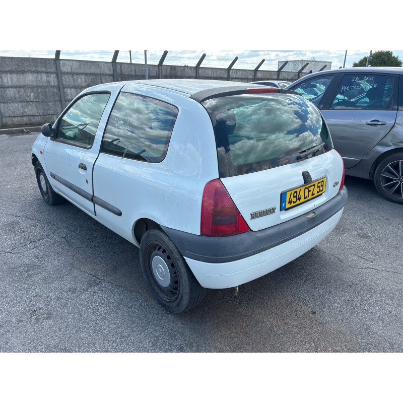 Capot RENAULT CLIO 2 Photo n°19