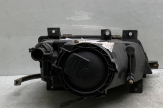 Optique avant principal gauche (feux)(phare) PEUGEOT 405