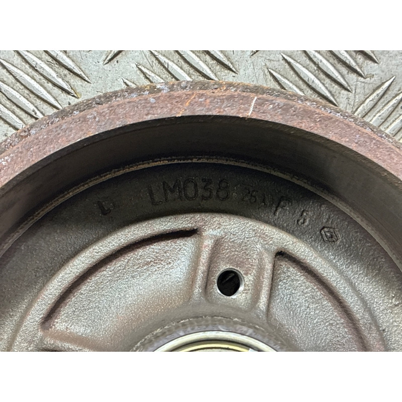 Tambour arriere droit RENAULT CLIO 3 Photo n°2