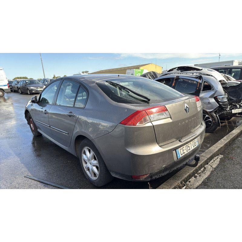 Aile avant gauche RENAULT LAGUNA 3 Photo n°8