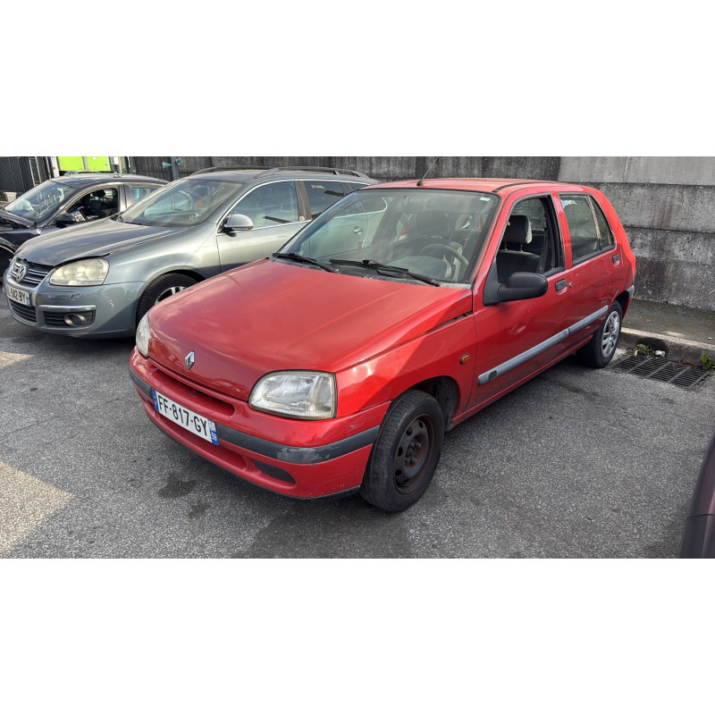 Capot RENAULT CLIO 1 Photo n°12