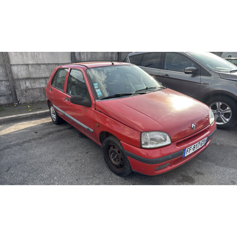 Capot RENAULT CLIO 1 Photo n°13