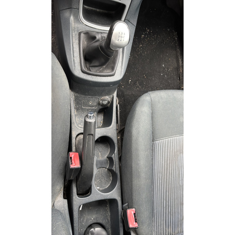 Boite de vitesses FORD FIESTA 6 Photo n°19