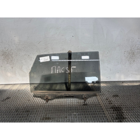 Vitre arriere droit HYUNDAI TUCSON 1