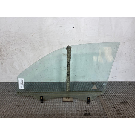 Vitre avant droit HYUNDAI TUCSON 1