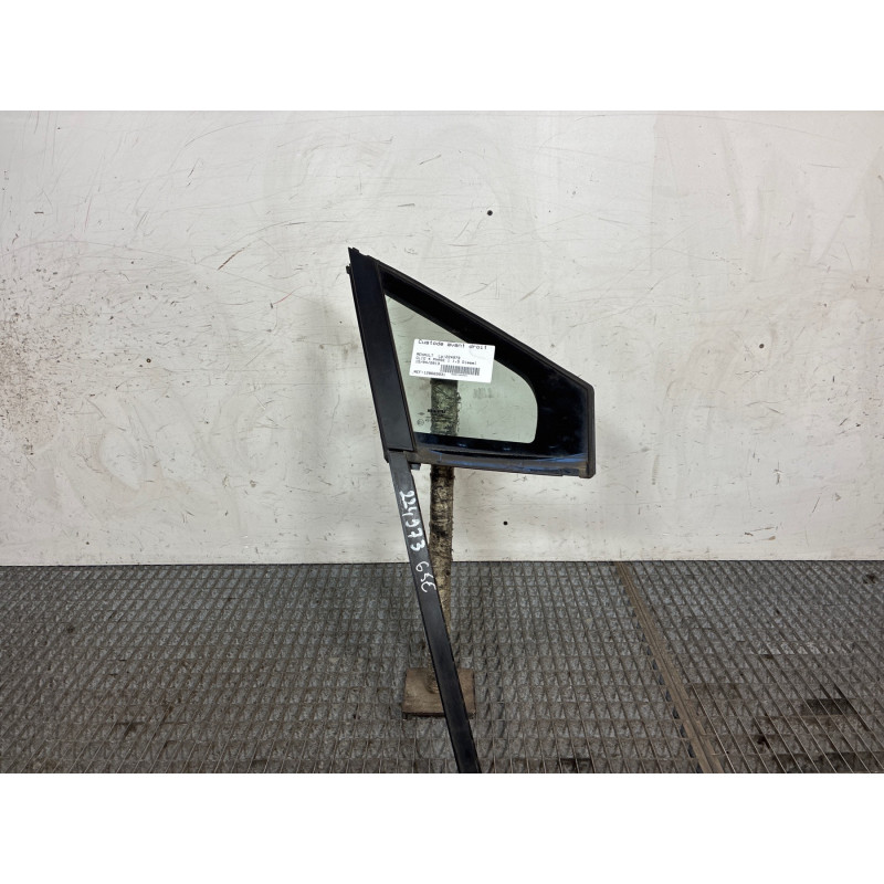 Custode avant droit (porte) RENAULT CLIO 4 Photo n°1