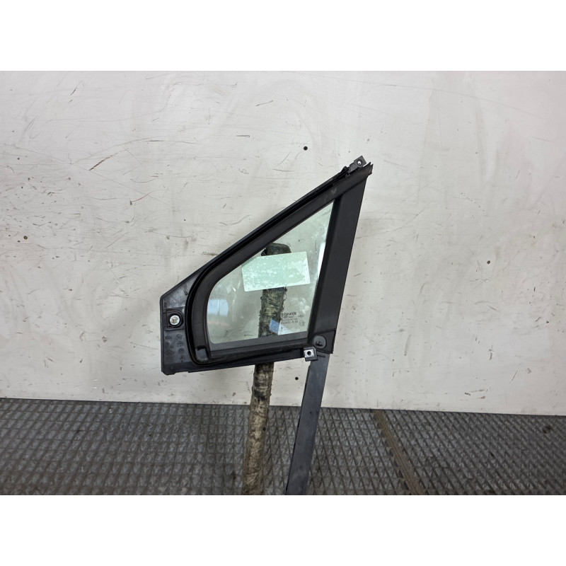 Custode avant droit (porte) RENAULT CLIO 4 Photo n°2