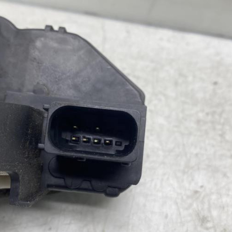 Serrure avant droit OPEL ASTRA J Photo n°3