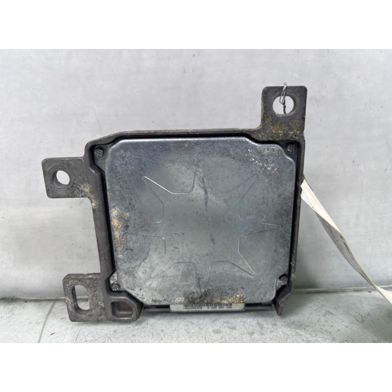 Boitier air bag RENAULT CLIO 2 Photo n°4