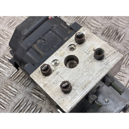 Bloc ABS (freins anti-blocage) TOYOTA COROLLA 10