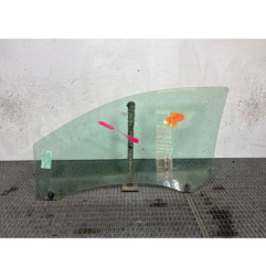 Vitre avant droit RENAULT CLIO 3 Photo n°1