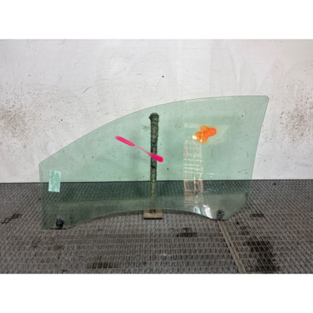 Vitre avant droit RENAULT CLIO 3 Photo n°1
