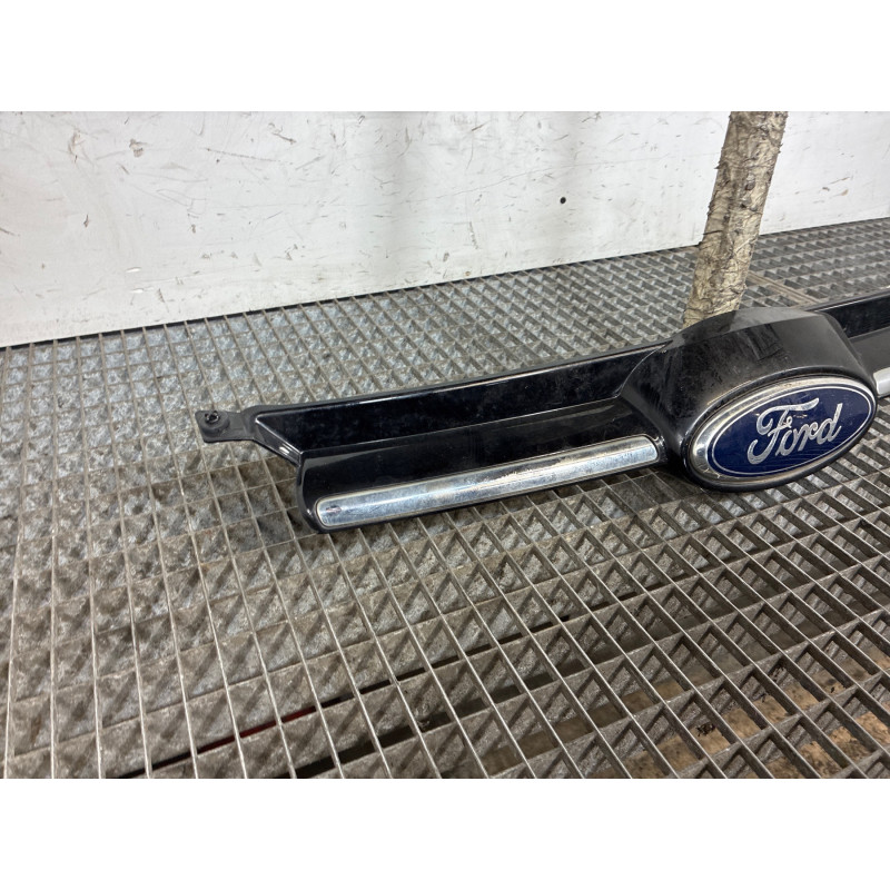 Calandre FORD FOCUS 3 Photo n°4