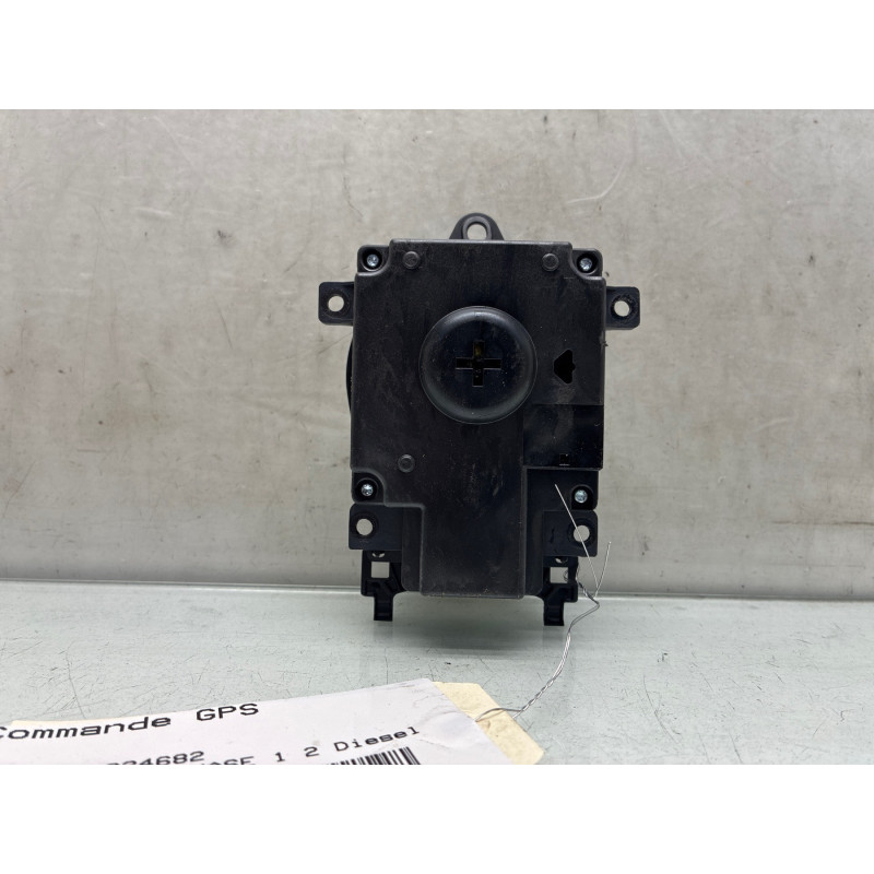 Commande GPS BMW SERIE 3 E90 Photo n°3