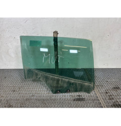 Vitre arriere droit RENAULT CLIO 4