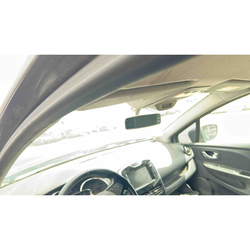 RENAULT CLIO 4 PHASE 1 1.5 DCI - 8V TURBO Photo n°8