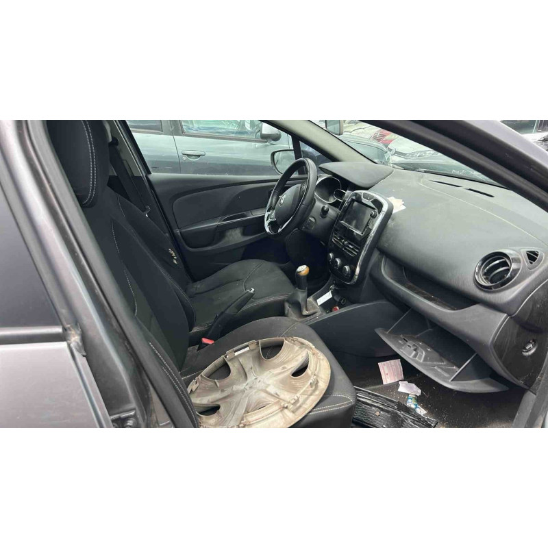 RENAULT CLIO 4 PHASE 1 1.5 DCI - 8V TURBO Photo n°16