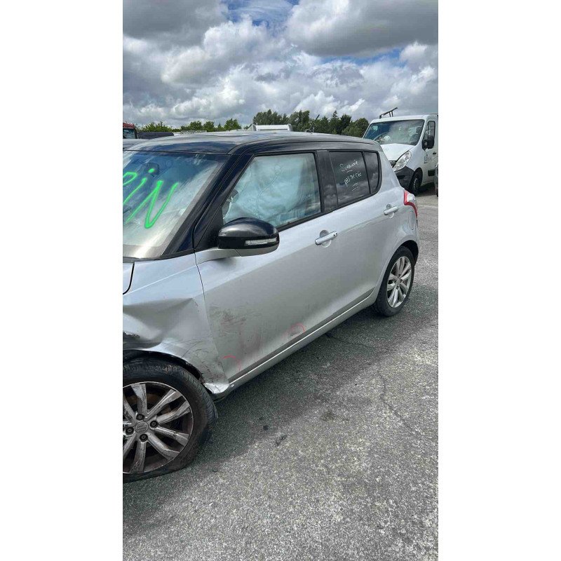 SUZUKI SWIFT 4 1.2i - 16V Photo n°9