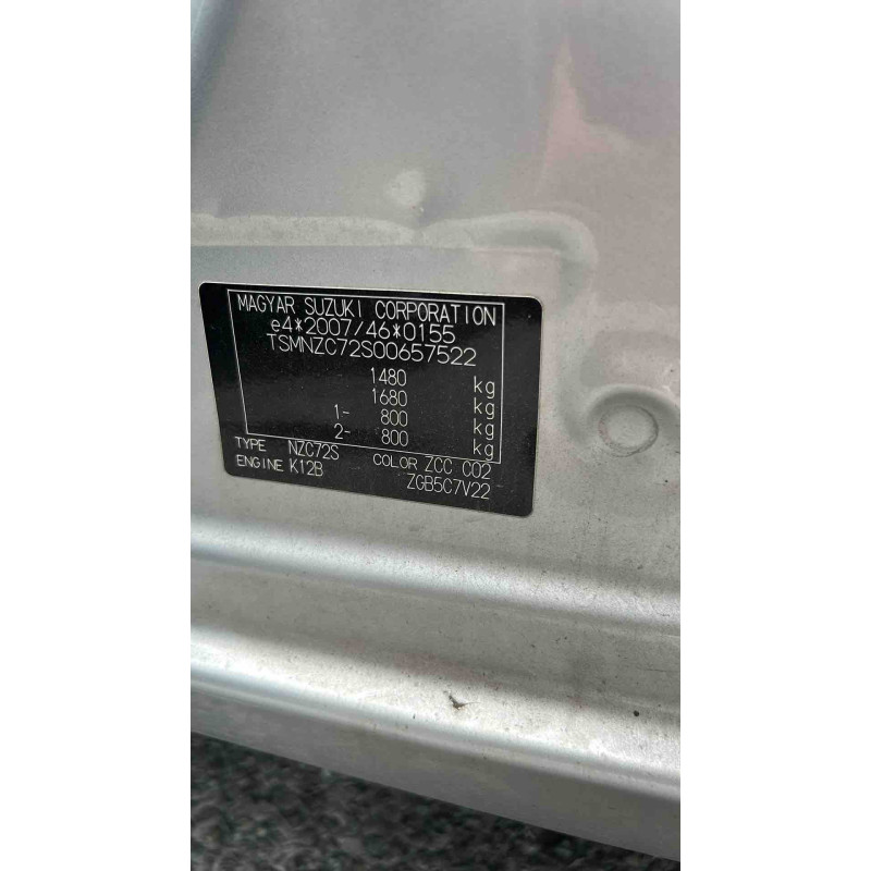 SUZUKI SWIFT 4 1.2i - 16V Photo n°10