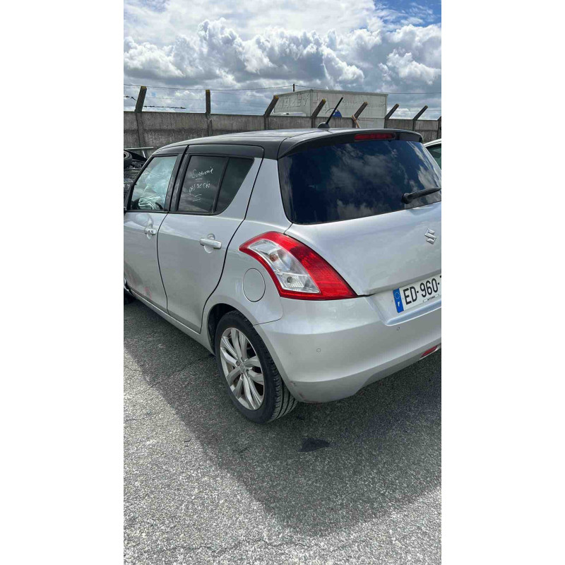 SUZUKI SWIFT 4 1.2i - 16V Photo n°13