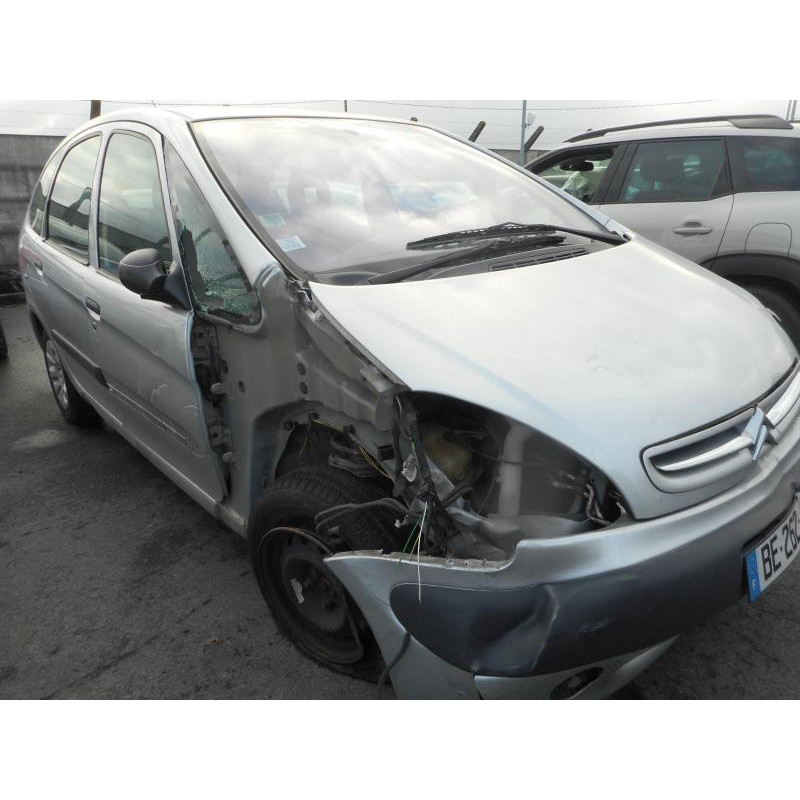 Moteur CITROEN XSARA PICASSO Photo n°6